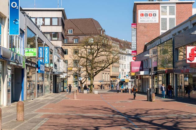 Kiel today Saturday den 28 03 2020 Also today again absolute silence in the city centre of Kiel An almost deserted big city One could not have imagined something like this recently Kiel suburb Schleswig Holstein Germany