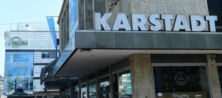 Galeria Karstadt Kaufhof applies for state aid The Corona crisis threatens to tear the barely half-won ground from under the feet of Galeria Karstadt Kaufhof Now, according to LZ Informationen, the department store group has applied for state aid Galeri xRx