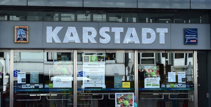 Galeria Karstadt Kaufhof applies for state aid The Corona crisis threatens to tear the barely half-won ground from under the feet of Galeria Karstadt Kaufhof Now, according to LZ Informationen, the department store group has applied for state aid Galeri xRx
