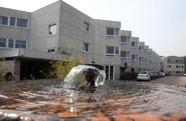 Archive photos, taken 2014 Outside photo of the retirement home Hanns Lilje of the Diakonie in Wolfsburg, it is the hotspot of the corona epidemic in Wolfsburg 12 dead Wolfsburg