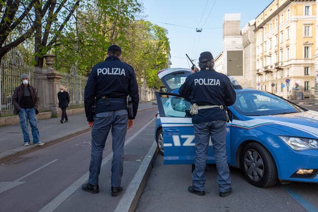 Milan, Coronavirus Covid 2019 emergency, police checks in Corso Venezia to enforce the strict quarantine provisions (Massimo Alberico Fotogramma, Milan - 2020-03-28) p.s. la foto e utilizzabile nel rispetto del contesto in cui e stata scattata, e senza intento diffamatorio del decoro delle persone rappresentate  Copyright: xMassimoxAlbericox xFOTOGRAMMAx