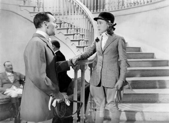 SOUTH RIDING, from left, Ralph Richardson, Glynis Johns, 1938 Courtesy Everett Collection !ACHTUNG AUFNAHMEDATUM GESCHÃ„TZT! PUBLICATIONXNOTxINxCANxCHNxFRAxITAxJPNxNORxPOLxRUSxESPxUKxUSA Copyright: xCourtesyxEverettxCollectionx MBDSORI EC010