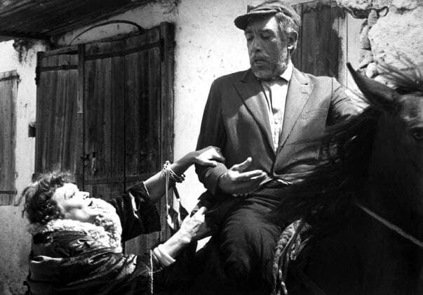 OSCARS: Beste Nebendarstellerin, PreistrÃ¤gerinnen 1961-1970 ZORBA THE GREEK, Lila Kedrova, Anthony Quinn, 1964. TM and Copyright (c) 20th Century Fox Film Corp. All rights reserved. Courtesy: Everett Collection 20th Century Fox Film Corp. All rights reserved. Courtesy: Everett Collection !ACHTUNG AUFNAHMEDATUM GESCHÃ„TZT! PUBLICATIONXNOTxINxCANxCHNxFRAxITAxJPNxNORxPOLxRUSxESPxUKxUSA Copyright: xCourtesyxEverettxCollectionx MBDZOTH EC003