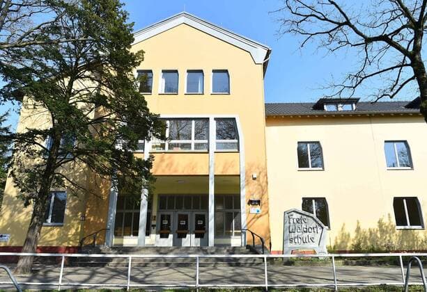 Freie Waldorf Schule, Corona Impact in NRW, Krefeld, 28 03 2020, Krefeld North Rhine-Westphalia Germany