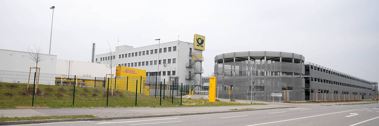 29 03 2020, xemx, News, emwirt, v l DHL headquarters in Augsburg near Gersthofen Augsburg