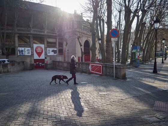 March 29, 2020, Pamplona, NAVARRA, SPAIN: Empty streets of Pamplona at the end of the second week after the Government declared the state of alarm in Spain and recommended people to stay at home to fight coronavirus COVID-19 on March 29, 2020 in Valdemoro, Madrid, Spain Pamplona SPAIN - ZUMAa181 20200329_zaa_a181_004 Copyright: xEduardoxSanzx