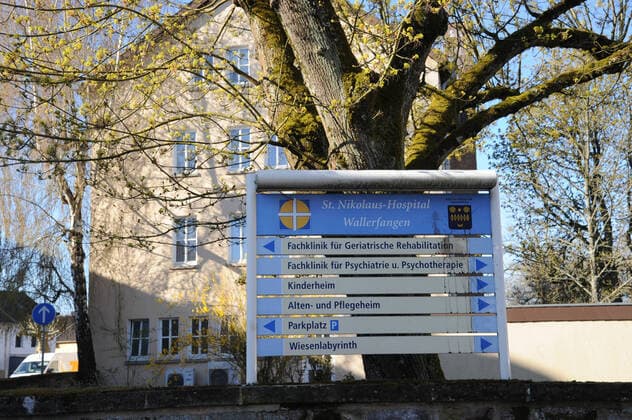 St Nikolaus Hospital in Wallerfangen will be closed to visitors on Monday 30 03 2020 due to corona virus bub