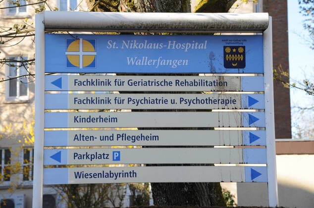 St Nikolaus Hospital in Wallerfangen will be closed to visitors on Monday 30 03 2020 due to corona virus bub