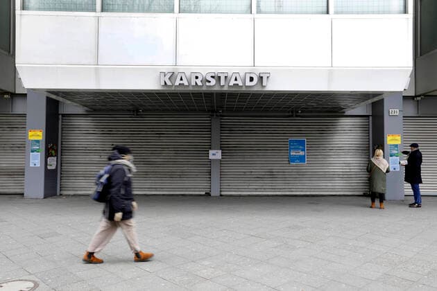 Geschlossene Filiale der Warenhauskette Karstadt auf dem Kurfuerstendamm, DEU, Berlin, 30.03.2020