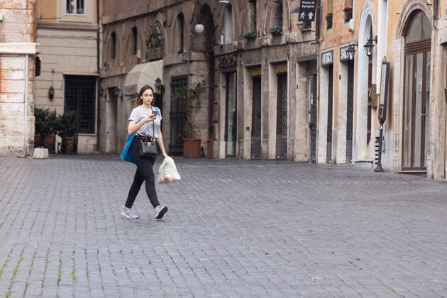 Rome: Pantheon during lockdown for Covid-19 The Pantheon and Piazza della Rotonda in Rome on Monday 30 March 2020, without tourists and with few people during the quarantine and the lockdown decided by the Italian government during the Covid-19 pandemic Roma RM Italy Piazza della Rotonda Copyright: MatteoxNardone