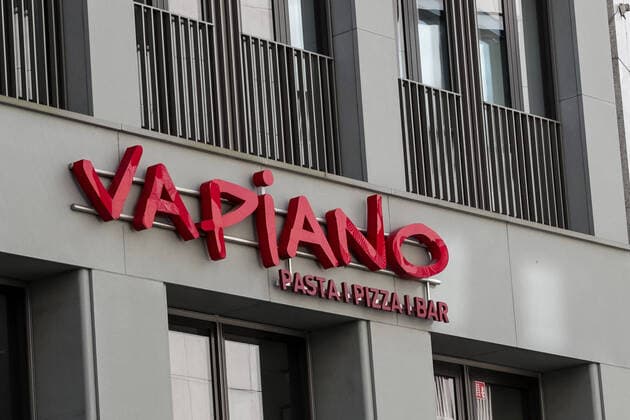 Koeln waehrend der Corona Pandemie, Innenstadt 30.03.2020 Geschlossen: Vapiano in der Koelner Innenstadt Koeln Innenstadt NRW Deutschland *** Cologne during the Corona Pandemic, city centre 30 03 2020 Closed Vapiano in Cologne city centre Cologne city centre Cologne city centre NRW Germany Copyright: xBEAUTIFULxSPORTS Wunderlx