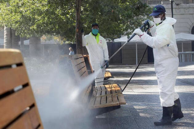 Santiago, March 30, 2020 Sanitation work in Plaza de Armas due to coronavirus emergency Sebastian Cisternas Aton Chile, Santiago Chile Aton 408581  Copyright: SEBASTIANxCISTERNAS ATONxCHILE.