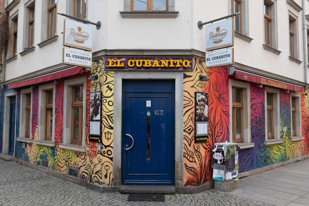 GER Dresden Corona Crisis in the Dresden Neustadt many shops and pubs are closed or only open for a limited time and visitors have to keep their distance 30 03 20 300320 ddbd
