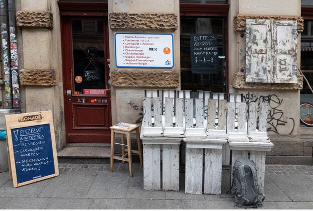GER Dresden Corona Crisis in the Dresden Neustadt many shops and pubs are closed or only open for a limited time and visitors have to keep their distance 30 03 20 300320 ddbd