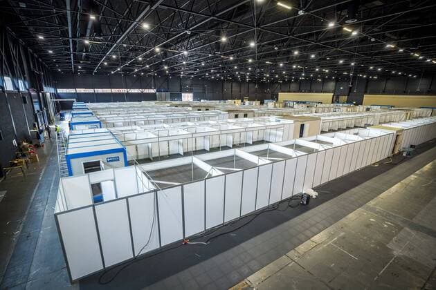 2020-03-30 16:48:56 MAASTRICHT - In congrescentrum MECC wordt een opvang gecreeerd voor 250 coronapatienten. De opvang is een uitbreiding van de zorcapacitiet van het Maastricht UMC+. ANP MARCEL VAN HOORN  Copyright: xx x409139808x