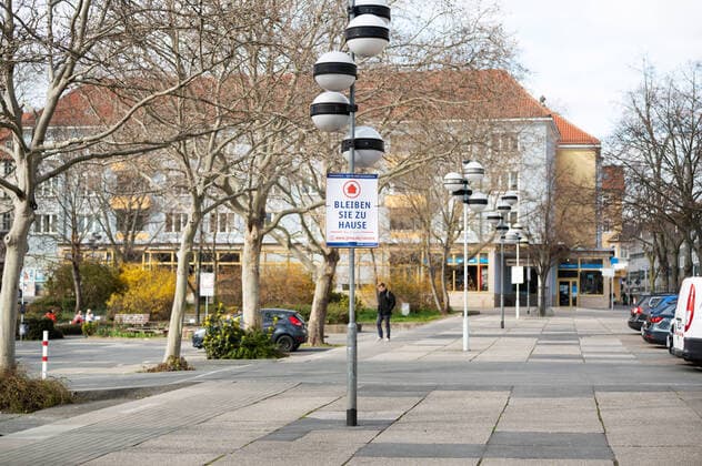 Coronavirus We remain in solidarity Poster campaign of the city of Jena on 30 3 2020 Stay at home Stay at home Poster at Eichplatz City centre Jena