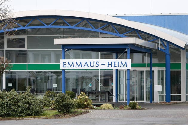 30 03 2020, xtgx, Effects of the Corona Virus in Wolfsburg, Emmaus Home of the Diakonie in Wolfsburg After numerous deaths in the Hanns Lilje Home, the Diakonie is under criticism and has been charged with involuntary manslaughter by a lawyer Wolfsburg