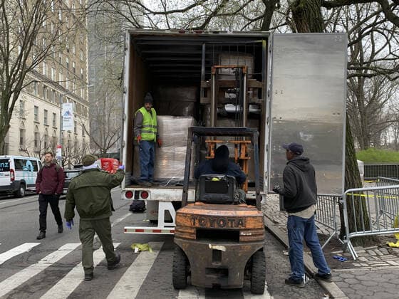 March 30, 2020, International, New York,USA: (NEW) Covid-19: SamaritanoÂ¢Ã¢öÂ¬Ã¢Â¢s Purse 68-bed field hospital relief to New York . March 30,2020,New York,USA: The SamaritanoÂ¢Ã¢öÂ¬Ã¢Â¢s Purse International relief is setting up a 68-bed field hospital with a special respiratory care unit in Central Park right in front of Mount Sinai hospital on 5th Avenue between 98 and 100 street . The President of the SamaritanoÂ¢Ã¢öÂ¬Ã¢Â¢s Purse is Franklin Graham, the son of famous American preacher Billy Graham. They also helped set up a make shift hospital,identical unit in Cremona, Italy a week ago. Credit: Thenews2 International - ZUMAn293 20200330_znp_n293_107 Copyright: xNiyixFotex