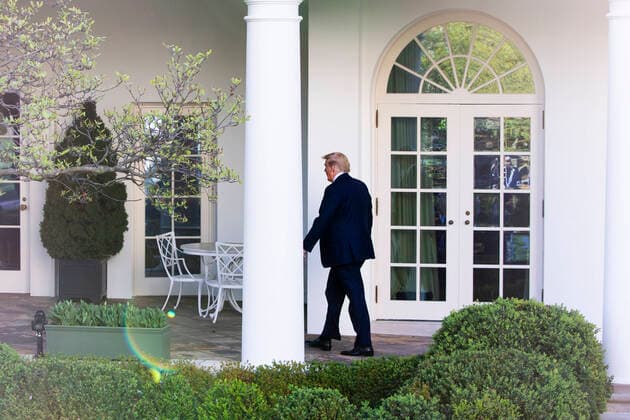 US President Donald J. Trump walks away at the conclusion of a Coronavirus Task Force press briefing on the coronavirus and COVID-19 pandemic, in the Rose Garden at the White House, in Washington, DC, USA, 30 March 2020. Copyright: xMichaelxReynoldsx