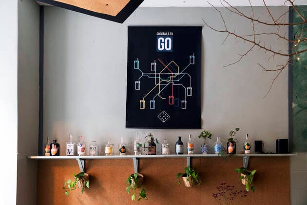 Logo Cocktails to Go in the bar in the Jar in Berlin Kreuzberg on 31 March 2020 In order to slow down the spre