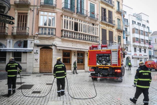 News Bilder des Tages March 31, 2020: March 31, 2020 (Malaga) The Military Emergency Unit has begun disinfecting tasks in the historic center of the capital of Malaga due to the state of Alarm by the coronavirus. - ZUMAc161 20200331_zap_c161_025 Copyright: xLorenzoxCarnerox