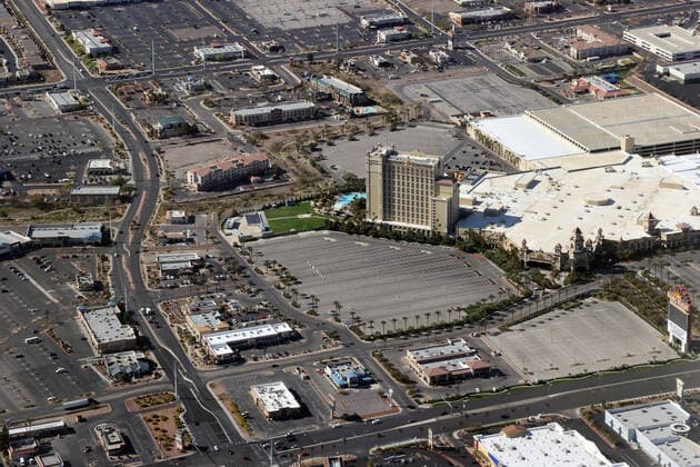 News Bilder des Tages LAS VEGAS , NV - MARCH 31: Aerial view of closed Station Casinos due to the coronavirus in Las Vegas, Nevada on March 31, 2020. Copyright: xmpi34x