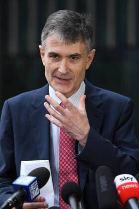 GLADYS BEREJIKLIAN CORONAVIRUS PRESSER, NSW Health Executive Director of Health Protection Dr Jeremy McAnulty speaks to the media during a press conference outside the RFS Headquarters in Sydney, Wednesday, April 1, 2020. ( NO ARCHIVING, EDITORIAL USE ONLY, NO USE IN BOOKS WITHOUT CONSENT SYDNEY NSW AUSTRALIA  Copyright: xJOELxCARRETTx 20200401001461126187