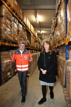 Rüdiger Unger and Petra Köpping receiving a large donation of hand disinfectants from Beiersdorf AG to the Free State of Saxony at DRK Logistik HUB Sachsen GmbH Dresden, 31 03 2020 Foto:xM.xWehnertx xFuturexImage