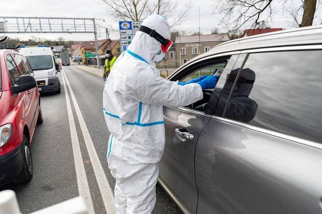 Polish-German border crossing in Bobolin during the coronavirus outbreak Polish-German border crossing during the coronavirus outbreak on April 01, 2020 in Bobolin, Poland EN_01422936_0025 