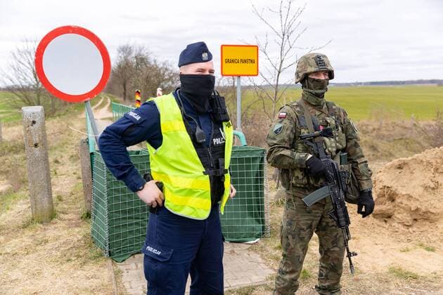 Polish-German border crossing in Bobolin during the coronavirus outbreak Polish-German border crossing during the coronavirus outbreak on April 01, 2020 in Bobolin, Poland EN_01422936_0055 