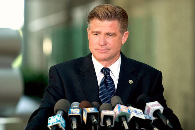 MISS CONGENIALITY 2: ARMED AND FABULOUS, Treat Williams, 2005, (c) Warner Brothers courtesy Everett Collection Warner Bros Courtesy Everett Collection !ACHTUNG AUFNAHMEDATUM GESCHÃ„TZT! PUBLICATIONXNOTxINxCANxCHNxFRAxITAxJPNxNORxPOLxRUSxESPxUKxUSA Copyright: xWarnerxBros CourtesyxEverettxCollectionx MCDMICO EC065