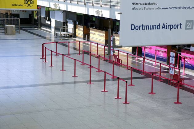 01 04 2020 Dortmund The corona crisis is intensifying The federal and state governments are issuing comprehensive guidelines Dortmund citizens are also experiencing severe restrictions in all areas of life The terminal at Dortmund Airport is yawning empty All flights on the display board have been cancelled There are only a few flights left