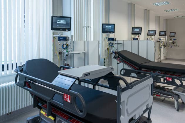 Kiel, the citys hospitals and the UKSH are preparing for further demand for intensive care patients due to the coronavirus epidemic Millions more have been approved by the state of Kiel Schleswig Holstein Germany
