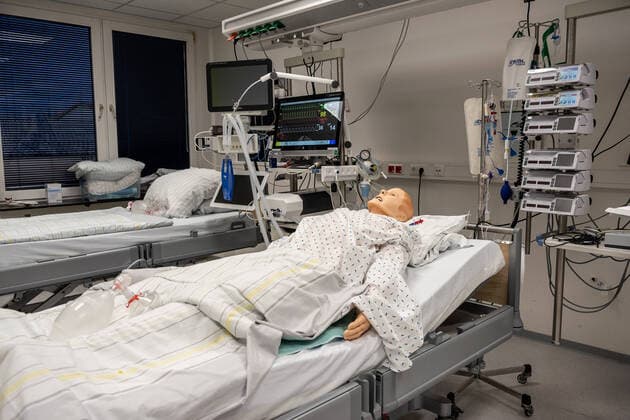 Kiel, the citys hospitals and the UKSH are preparing for further demand for intensive care patients due to the coronavirus epidemic Millions more have been approved by the state of Kiel Schleswig Holstein Germany