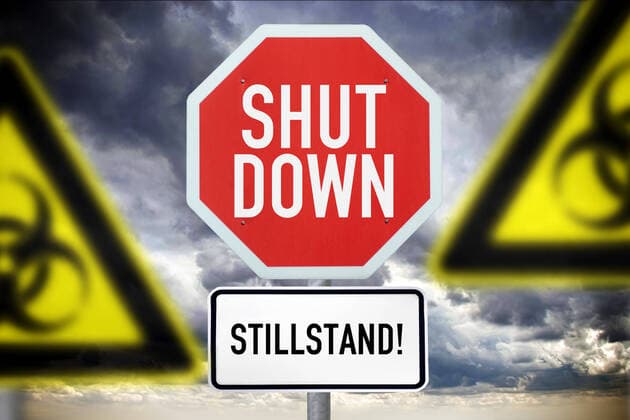 PHOTO MOUNTING, signs with inscription Shutdown and standstill and biohazard signs, symbol photo Corona Shutdown ** NUR FUER REDAKTIONELLE ZWECKE ** EDITORIAL USE ONLY **