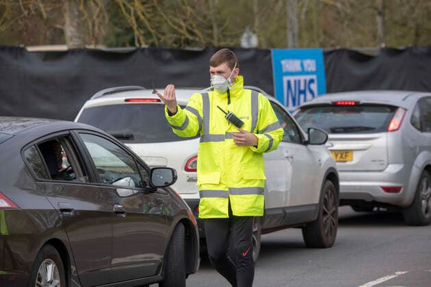 . 02 04 2020. Chessington, United Kingdom. National Health Service staff at work at a drive through Coronavirus Testing Centre in Chessington, United Kingdom.  xi-Imagesx IIM-20976-0027