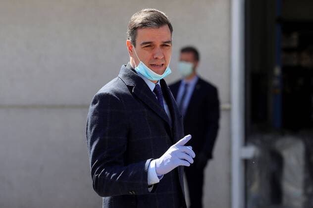 Spansih Prime Minister, Pedro Sanchez, arrives to Hersill factory in Mostoles, Madrid, Spain, 03 April 2020. The company will be manufacturing a 100 ventilators per day in order to supply hospitals. The Government has signed a contract for a total of 5,000 ventilators to be supplied during the next weeks. Spanish PM visits ventilators factory !ACHTUNG: NUR REDAKTIONELLE NUTZUNG!  Copyright: xJuanJoxMartínx GRAF5138 20200403-637215163616132986