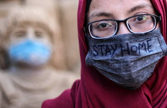 April 3, 2020, Gaza City, Gaza Strip, Palestinian Territory: A Palestinian artist Rana el-Ramlawi, 23, creates a sand sculpture stay home during awareness campaign about the spread of coronavirus disease (COVID-19), at her house Gaza city, on April 3, 2020. The United Nations has warned that a COVID-19 outbreak in Gaza could be disastrous, given the high poverty rates and weak health system in the coastal strip under Israeli blockade since 2007. Authorities in Gaza have said that more than 2,700 Palestinians are in home-isolation, mostly people who had returned from Egypt Gaza City Palestinian Territory - ZUMAap3_ 20200403_zaf_ap3_056 Copyright: xMahmoudxAjjourx