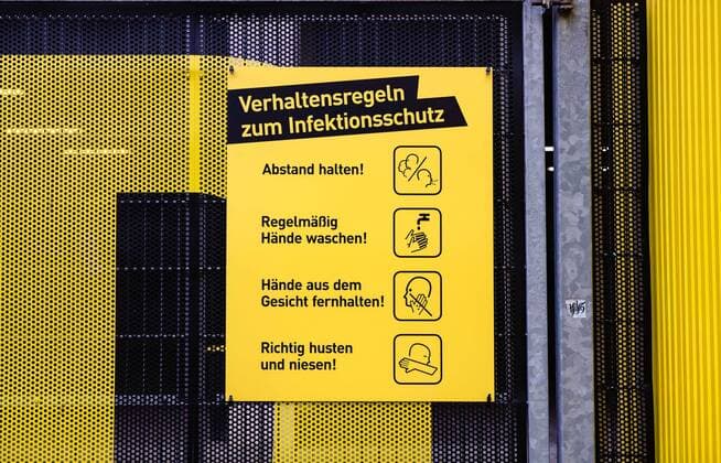 SIGNAL IDUNA PARK to become a corona treatment centre on 3 April 2020 in Dortmund Football Bundesliga team Borussia Dortmund is making Germanys largest football stadium available for the fight against the corona virus From tomorrow, the focus in the area of the north stand at SIGNAL IDUNA PARK xMNJPGx