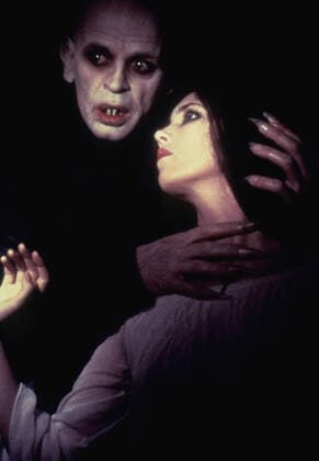 NOSFERATU THE VAMPYRE, (aka NOSFERATU: PHANTOM DER NACHT), Klaus Kinski, Isabelle Adjani, 1979, TM & Copyright (c) 20th Century Fox Film Corp. All rights reserved. 20thCentFox Courtesy Everett Collection !ACHTUNG AUFNAHMEDATUM GESCHÃ„TZT! PUBLICATIONXNOTxINxCANxCHNxFRAxITAxJPNxNORxPOLxRUSxESPxUKxUSA Copyright: x20thCentFox CourtesyxEverettxCollectionx MSDNOSF FE008