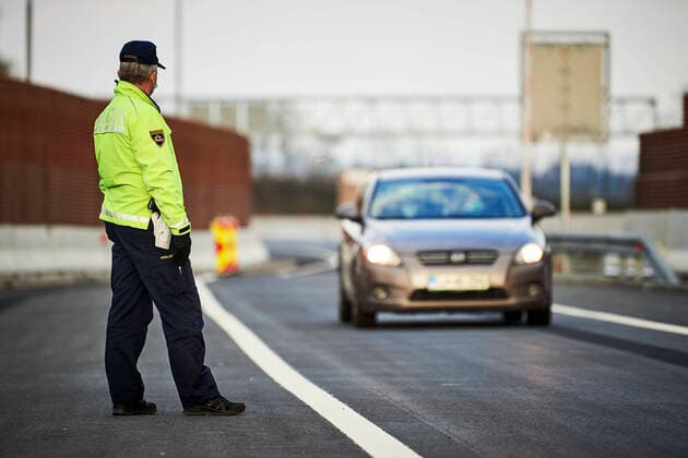 April 3, 2020, Vrhnika, Slovenia: A police officer controls the traffic at one of the checkpoints 15 km west of Slovenian capital Ljubljana..Slovenian authorities implemented stricter travel ban rules to prevent citizens of one municipality to travel into another municipality, except for work or urgent matters, to prevent the spread of the coronavirus. Police controls are mostly set on roads, leading to popular tourists™ places. Authorities believe that sunny weather forecast could draw people out of their homes during the quarantine period and thus the coronavirus situation could worsen. Vrhnika Slovenia - ZUMAs197 20200403_zaa_s197_294 Copyright: xJurexMakovecx
