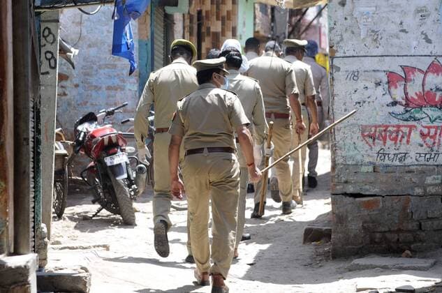 NOIDA, INDIA - APRIL 3: Noida Police personnel patrol nearby mosque areas on day ten of the 21-day nationwide lockdown to curb the spread of coronavirus, at Sector 16, on April 3, 2020 in New Delhi, India. (Photo by Sunil Ghosh Hindustan Times) India Goes Into 21 Day Lockdown Due To Coronavirus COVID 19