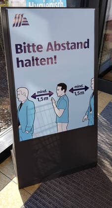 04 04 2020 Dachau, coronavirus SARS CoV 2, pandemic, precautions, protective measures, keep poster distance