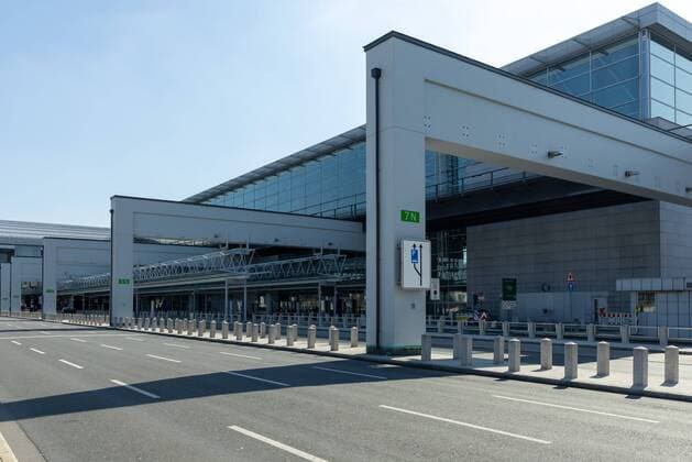 Frankfurt am Main, Airport Terminal 2, 04 04 2020, Terminal 2 Frankfurt Airport Airport, exterior view of Terminal 2 at Frankfurt am Main Airport Terminal 2 Hesse Germany