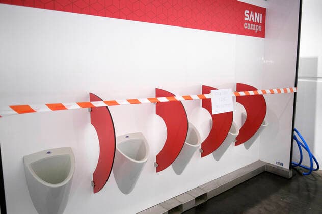 Visit of a corona emergency hospital on the exhibition grounds Hannover, 04 04 2020 Foto:xU.xStammx xFuturexImage