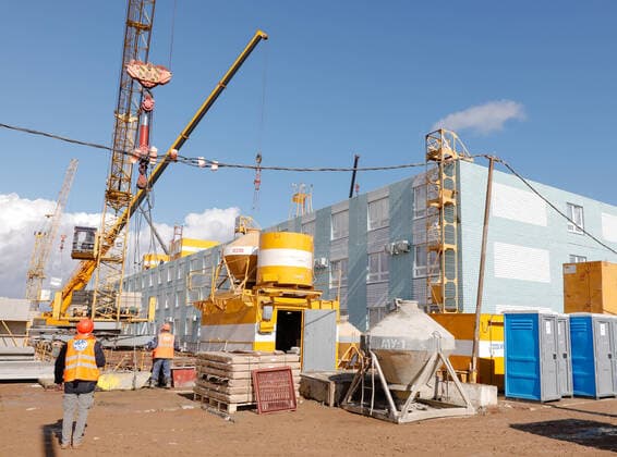 MOSCOW, RUSSIA - APRIL 4, 2020: The construction site of a new infectious deseases hospital for COVID-19 coronavirus patients by the village of Golokhvastovo. Mikhail Japaridze TASS  TS0D468B