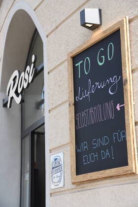 Rosi Restaurant Because of Corona Virus Security Note Munich 04 04 20 Munich