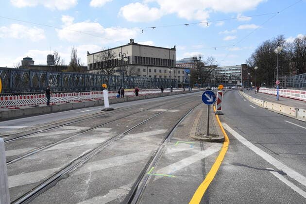 Over Isar Ludwigs Bridge Redevelopment Munich 04 04 20 Munich
