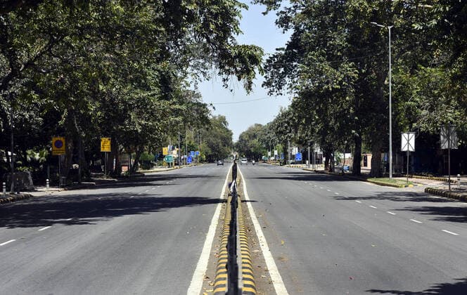 NEW DELHI, INDIA APRIL 4: An empty stretch along Janpath, on day eleven of the nationwide lockdown to check the spread of coronavirus, on April 4, 2020 in New Delhi, India. (Photo by Sonu Mehta Hindustan Times ) India Goes Into 21 Day Lockdown Due To Coronavirus COVID 19