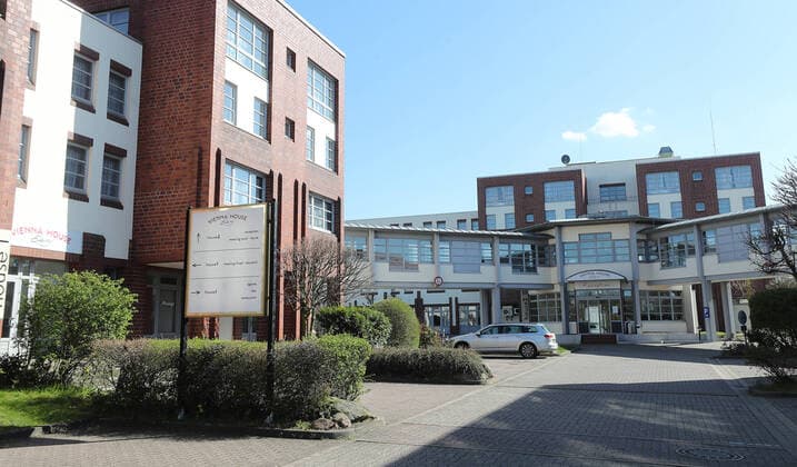 The Vienna House Easy Hotel in Braunschweig is converted into a makeshift hospital, rebuilt Braunschweig